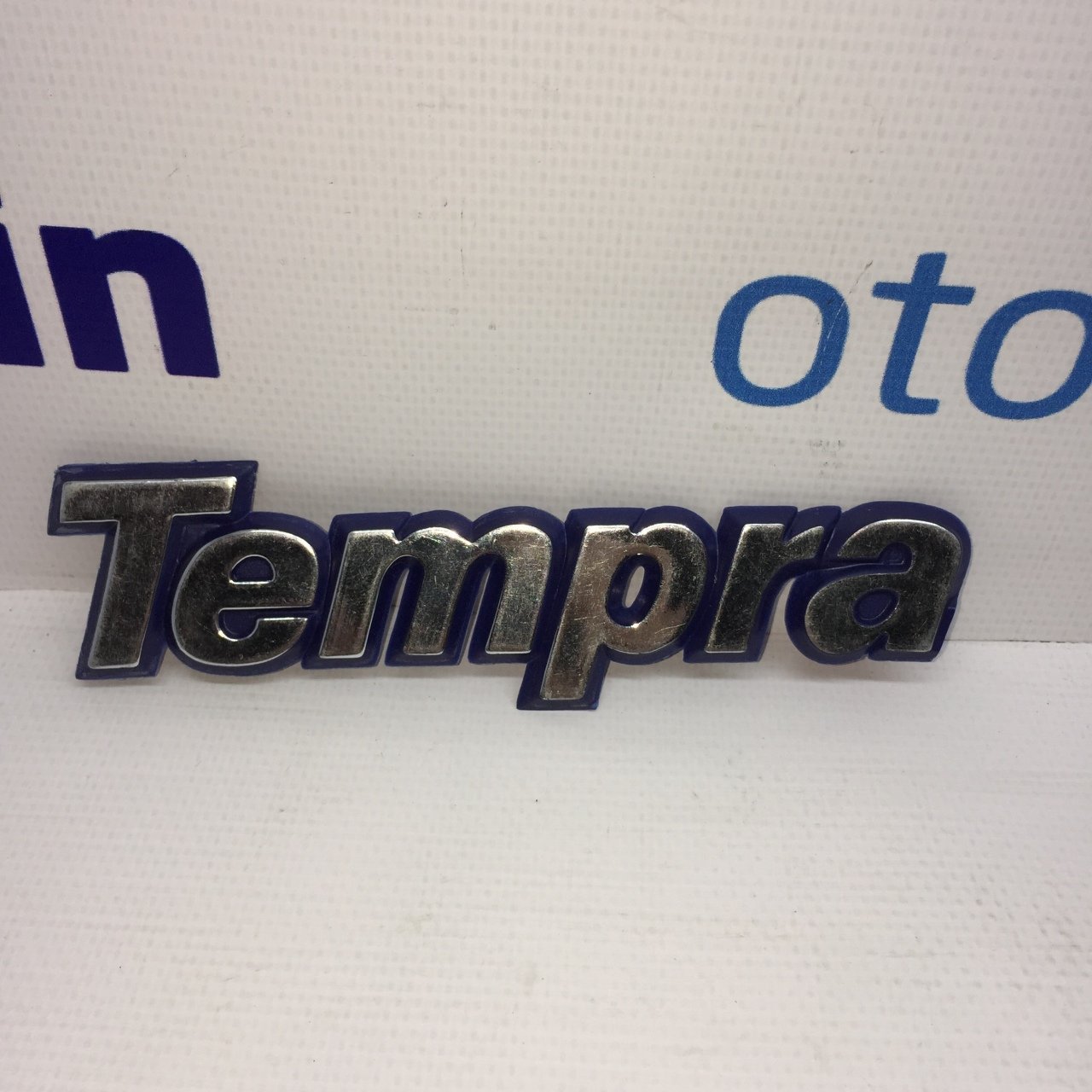 Bagaj Yazısı Tempra