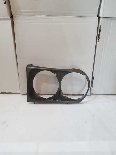 Far Çerçevesi Sağ Renault 12